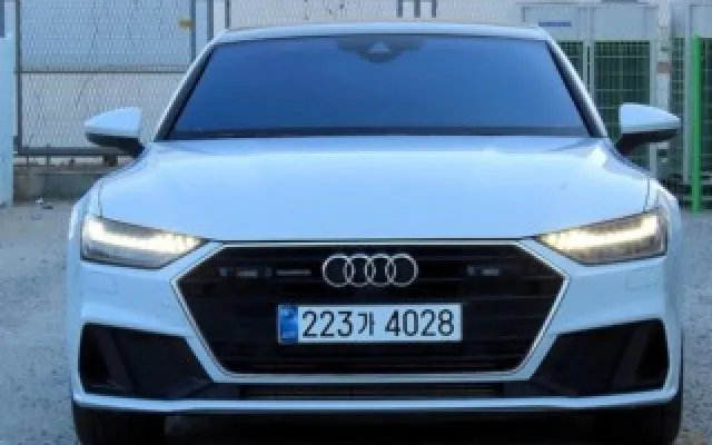 A7 (4K) 55 TFSI 콰트로 프리미엄 아우디 2020/08 39,395km