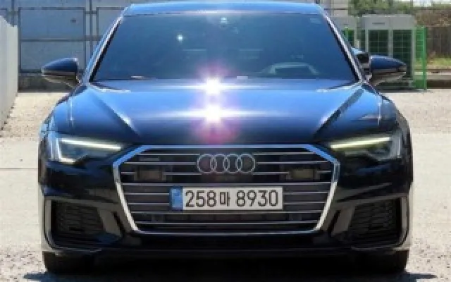 A6 (C8) 45 TFSI 콰트로 프리미엄 아우디 2022/02 87,337km