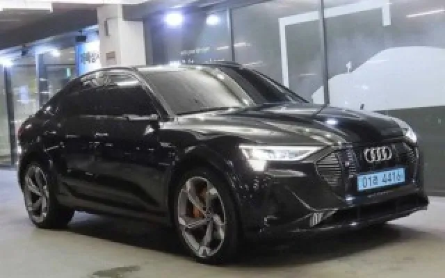 e-트론 S 스포트백 아우디 2024/12 31,245km